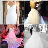 קולאז' של ארבע תמונות המציגה אישה בשמלת כלה לבנה עם פרטי תחרה. התמונות מציגות זוויות שונות, כולל תקריב של החלק הקדמי, האחורי בזמן ריקוד והרכבת בזמן ישיבה והליכה.