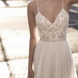 למכירה שמלת כלה של כלי קרטן- חדשה לא נלבשה!